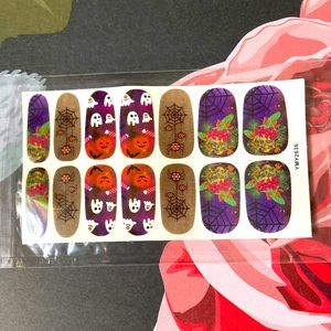 5 for $20 Nail Wraps: Hawaiian Halloween